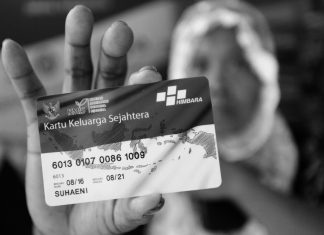 Puisi : Cerita Tentang Ibuku