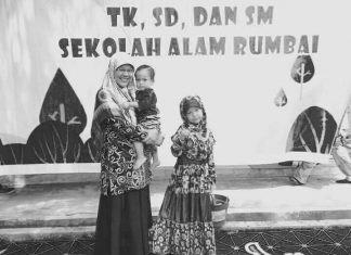 Guru yang Suka Repot