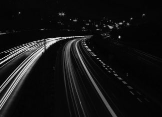 Puisi : Perjalanan Malam