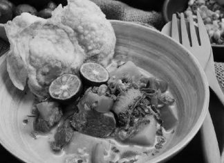 Puisi: Soto Betawi di Muka Pagi