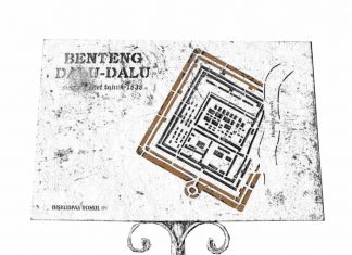 Puisi: Untukmu Bunga Negeri