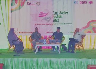Komunitas Riau Sastra Gelar Seri Diskusi Sastra “Sastra Melayu dan Literasi Digital” di Universitas Riau