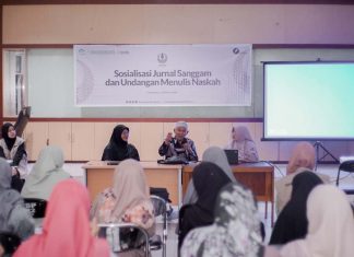 Komunitas Riau Sastra Sosialisasikan Jurnal Sanggam di Universitas Riau