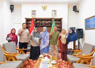 Forum TBM Riau dan Komunitas Riau Sastra Audiensi dengan Bunda Literasi Riau