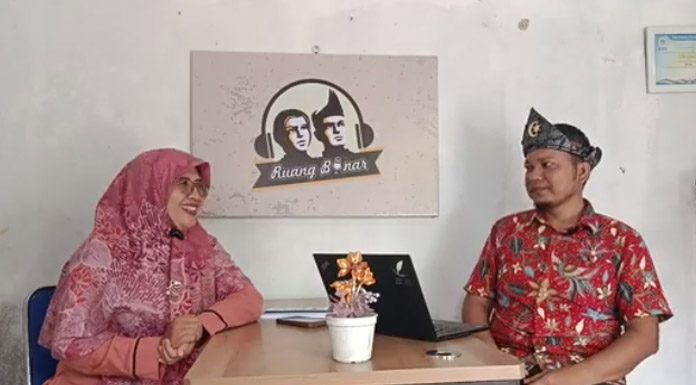 Bincang Sastra “Ruang Binar” Kupas Nilai Empati dalam Kumpulan Cerpen Takjil