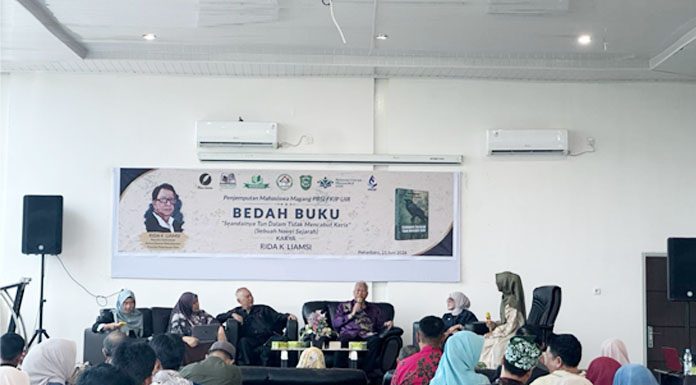 Novel “Seandainya Tun Dalam Tidak Mencabut Keris” Dibedah, Peserta Diajak Menyelami Sejarah Melayu dari Perspektif Sastra